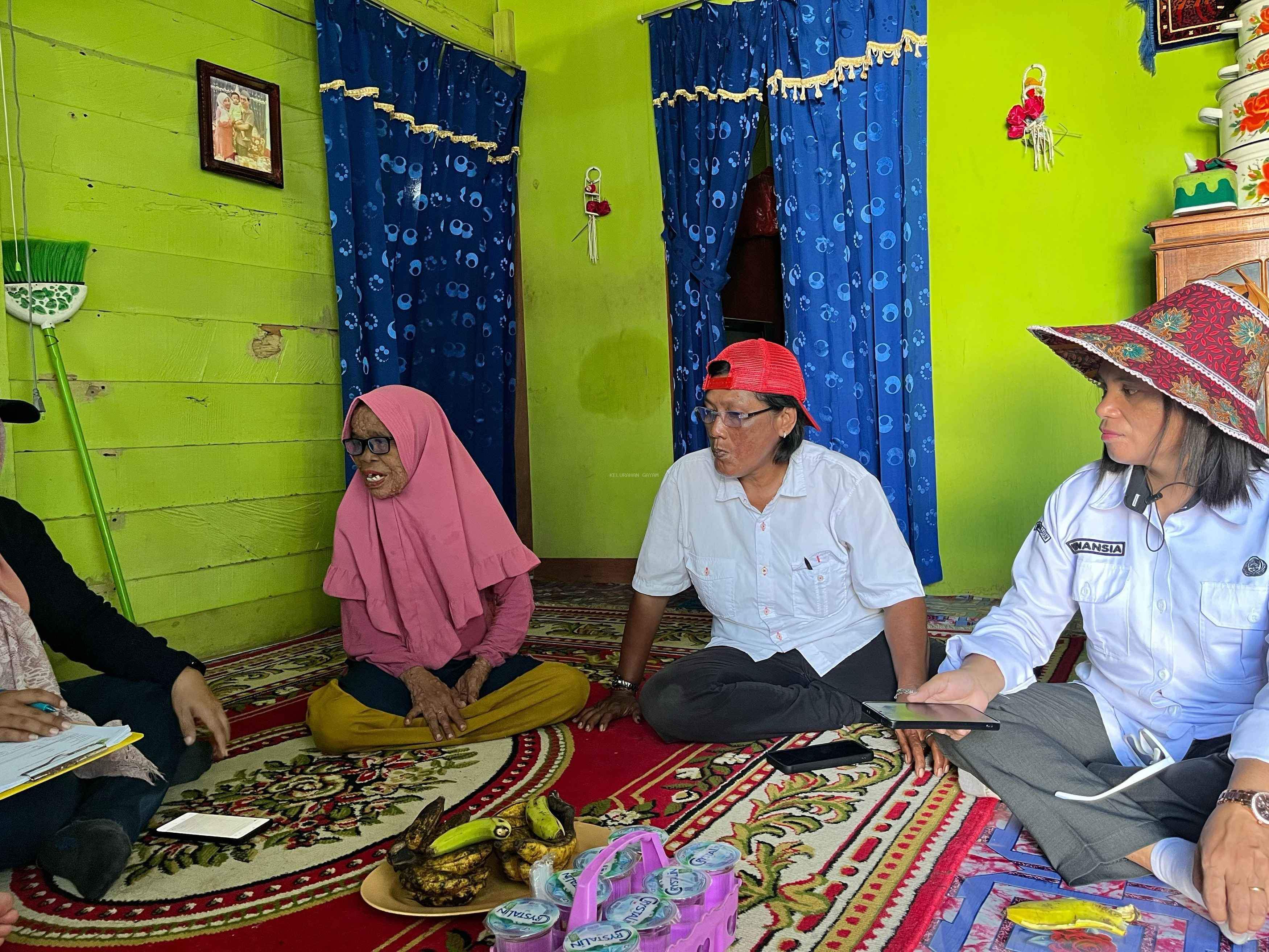 Monev Calon Penerima Manfaat BSPS di Kelurahan Gayam