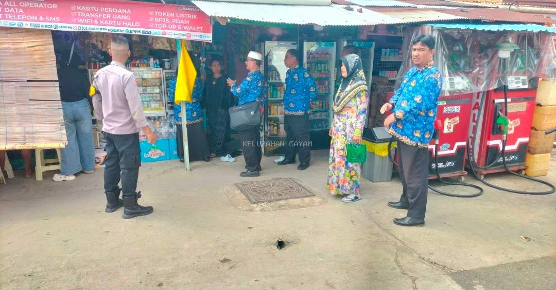 Himbauan dan Penertiban Warga yang Mengalihfungsikan Trotoar tidak sesuai peruntukannya
